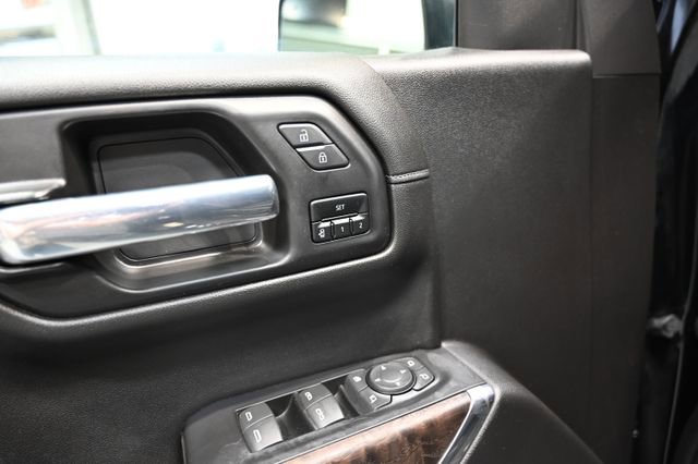 Used 2021 GMC Sierra 1500 Denali w/ Denali Ultimate Package AWD/4WD image 32