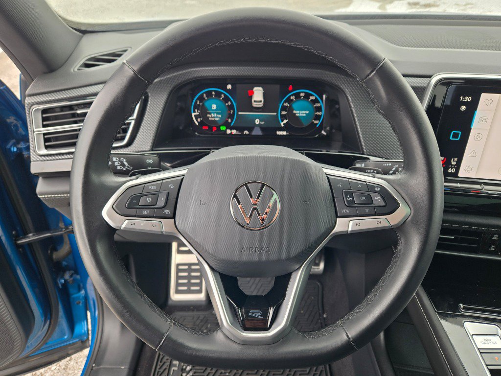 Used 2024 Volkswagen Atlas Cross Sport SEL Premium R-Line AWD/4WD image 29