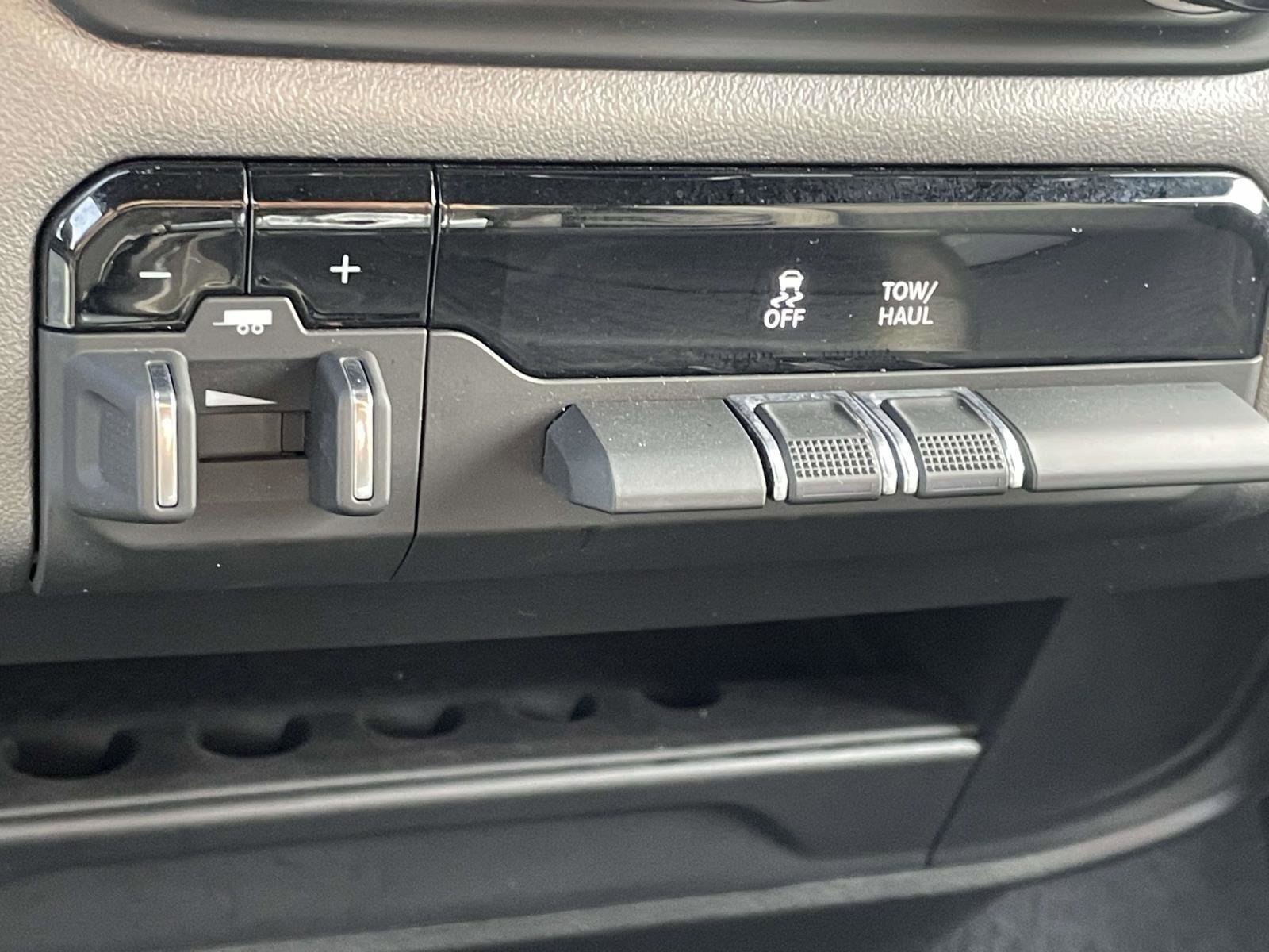 Used 2024 RAM 2500 Big Horn w/ Safety Group video 3