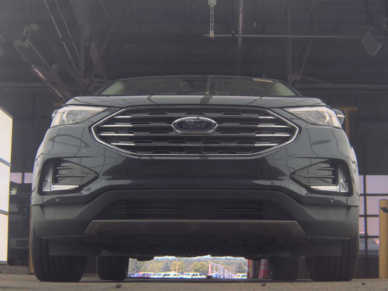 Used 2024 Ford Edge Titanium AWD/4WD image 11