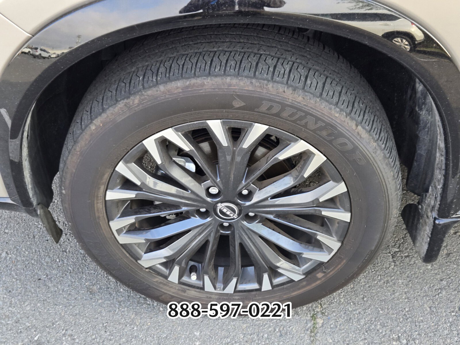 Used 2024 Nissan Rogue Platinum w/ Platinum Premium Package image 12