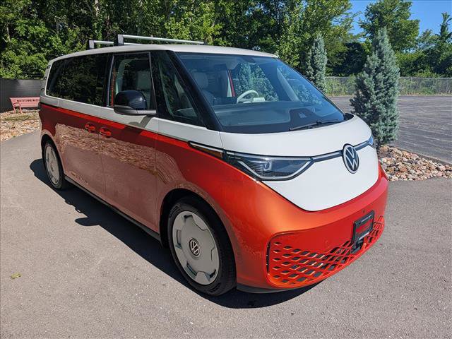Used 2025 Volkswagen ID. Buzz Pro S Plus AWD/4WD image 7