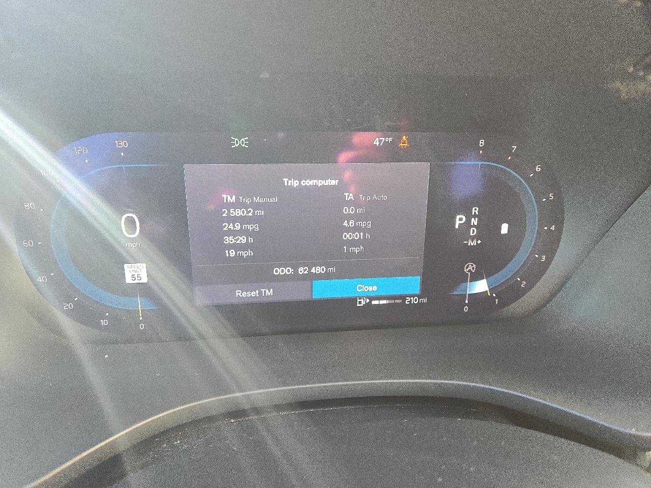 Used 2022 Volvo XC60 B5 Momentum image 18