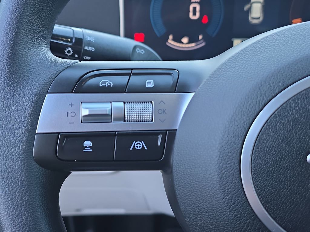 Certified 2026 Hyundai Tucson SE image 16