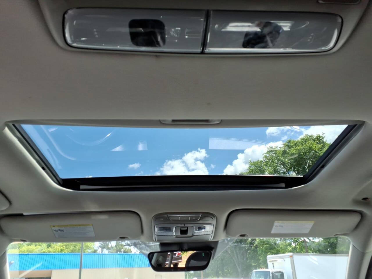 Used 2020 Kia Telluride S AWD/4WD image 17