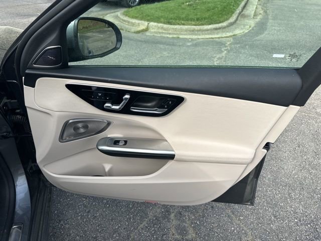 Used 2023 Mercedes-Benz C 300 4MATIC Sedan image 19