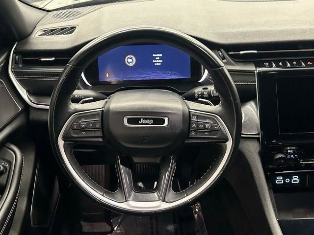 Used 2021 Jeep Grand Cherokee L Laredo image 28