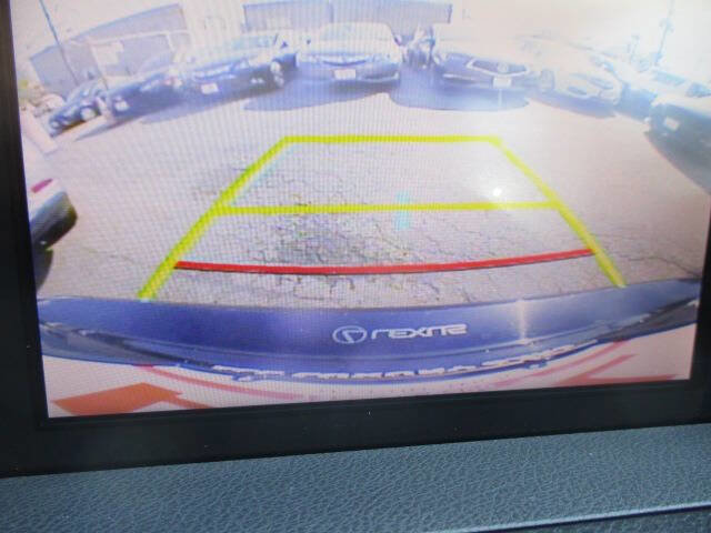 Used 2015 Lexus IS 250 image 11