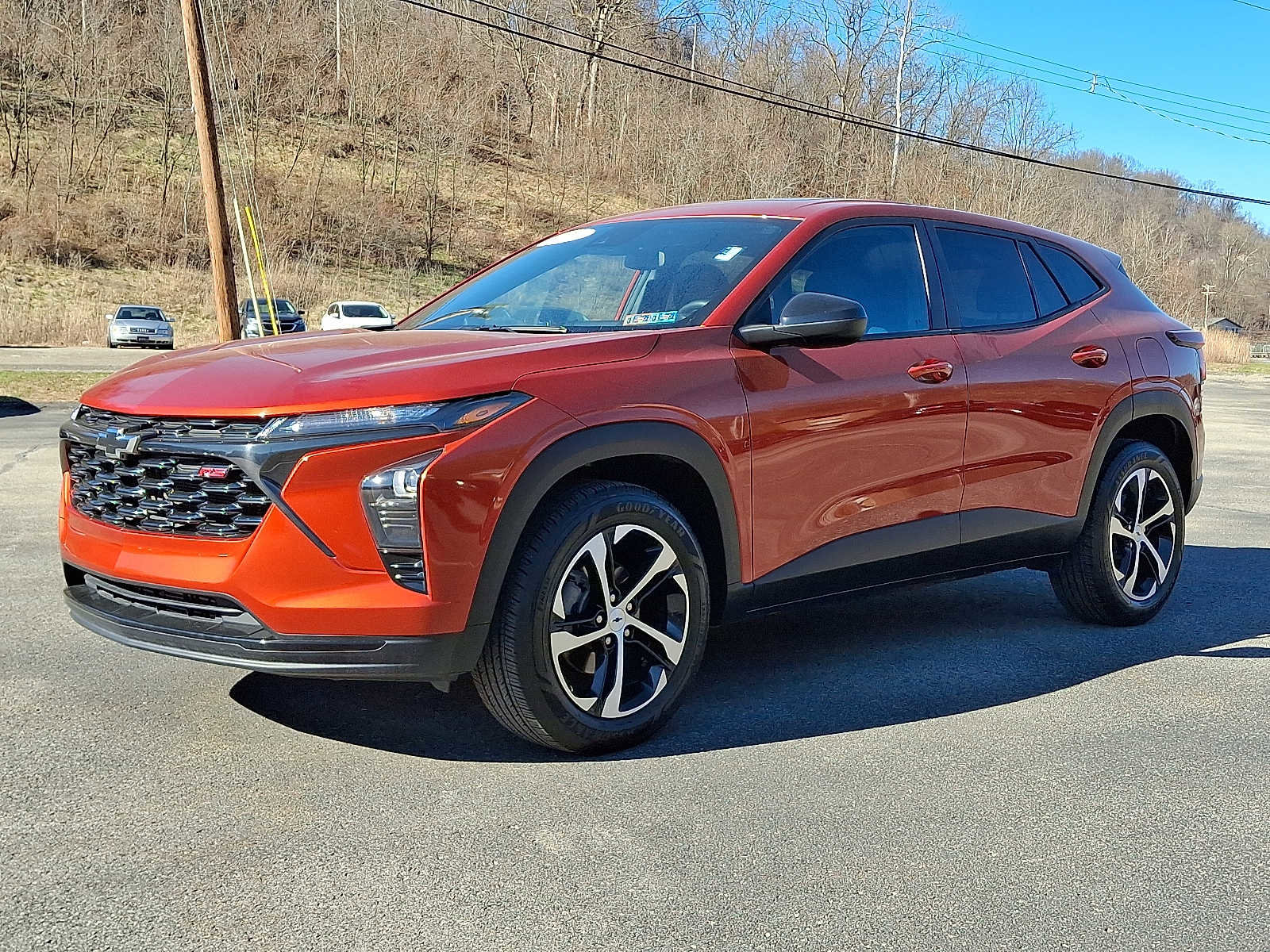 Used 2024 Chevrolet Trax RS w/ Sunroof Package image 3
