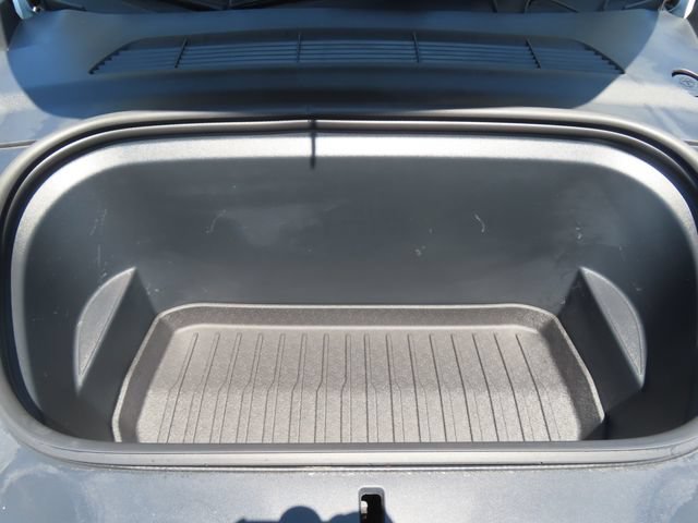 Used 2023 Tesla Model Y Long Range AWD/4WD image 33