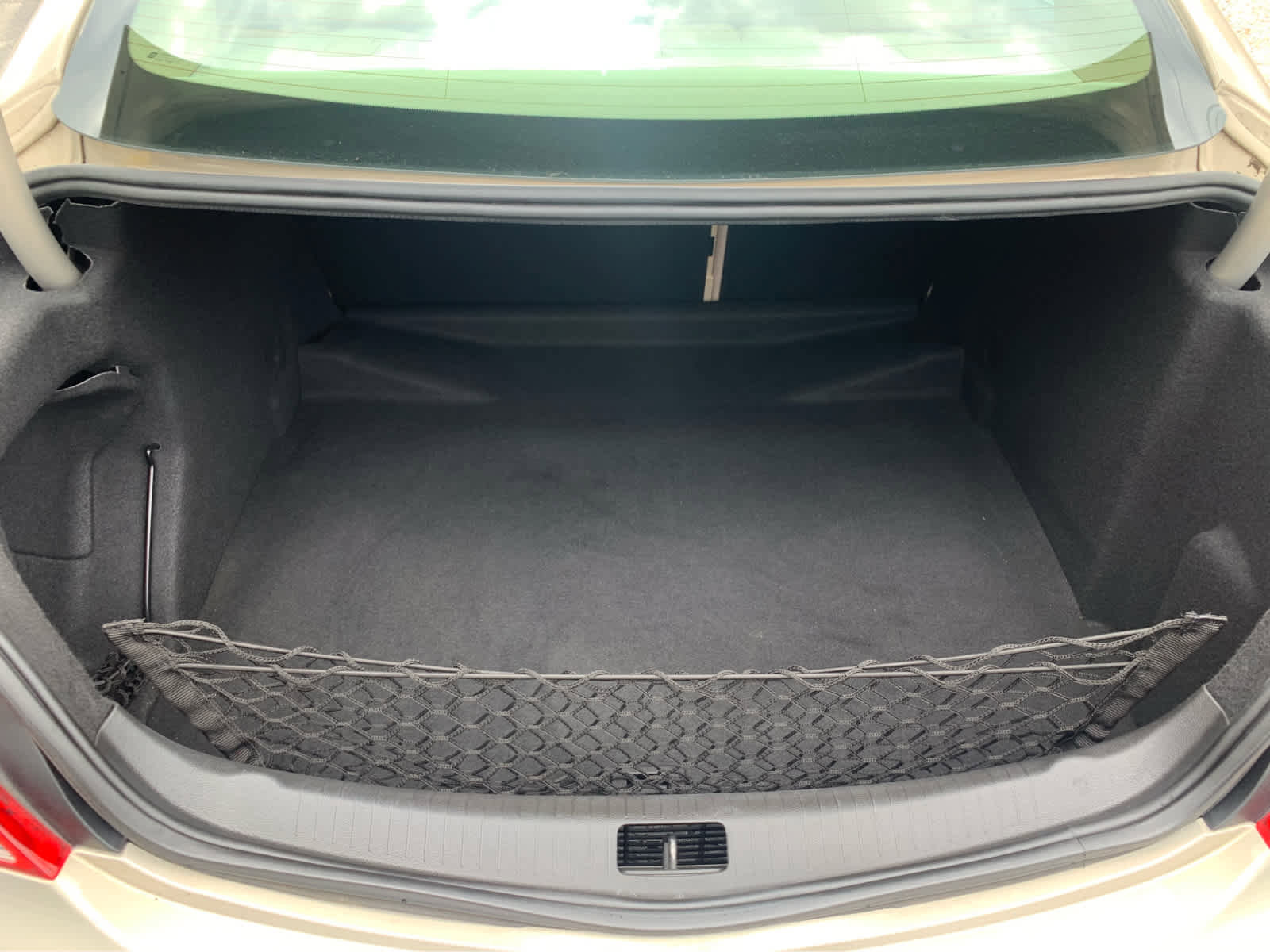 Used 2011 Buick Regal CXL image 6