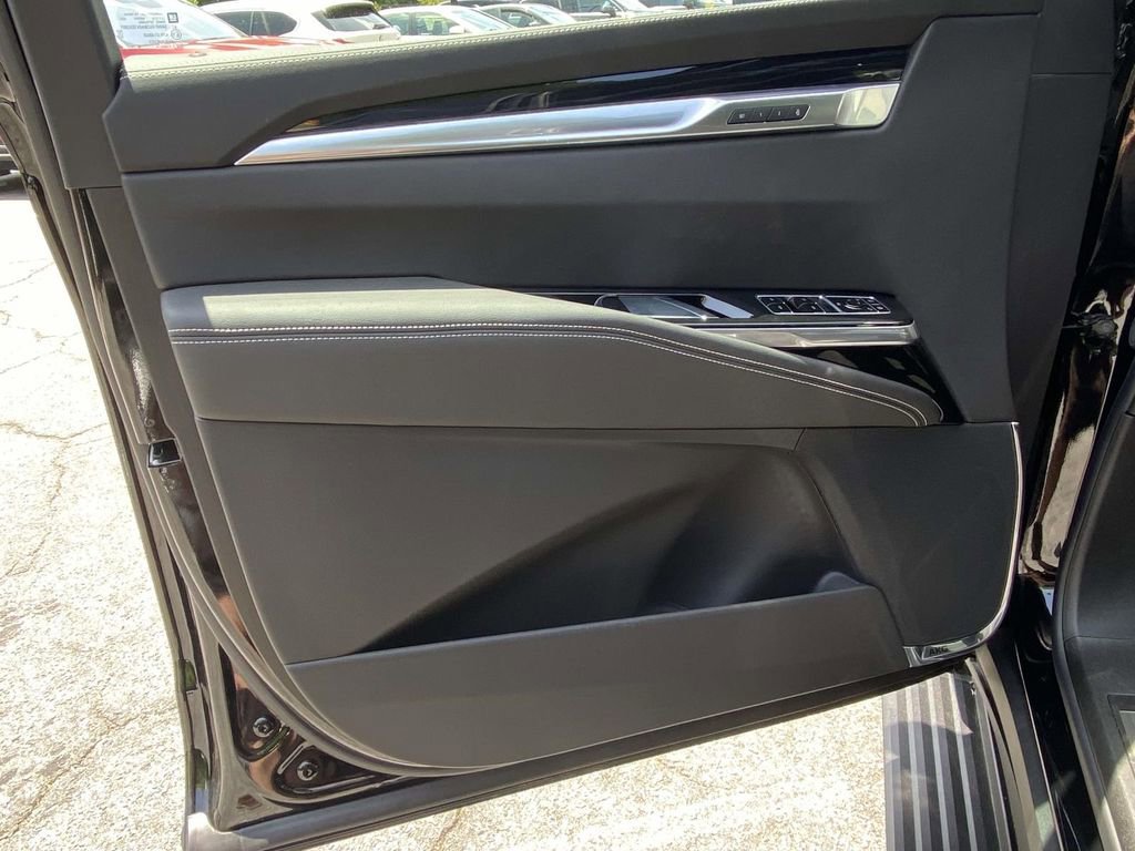 New 2026 Cadillac Escalade ESV Sport w/ Touring Package AWD/4WD image 16