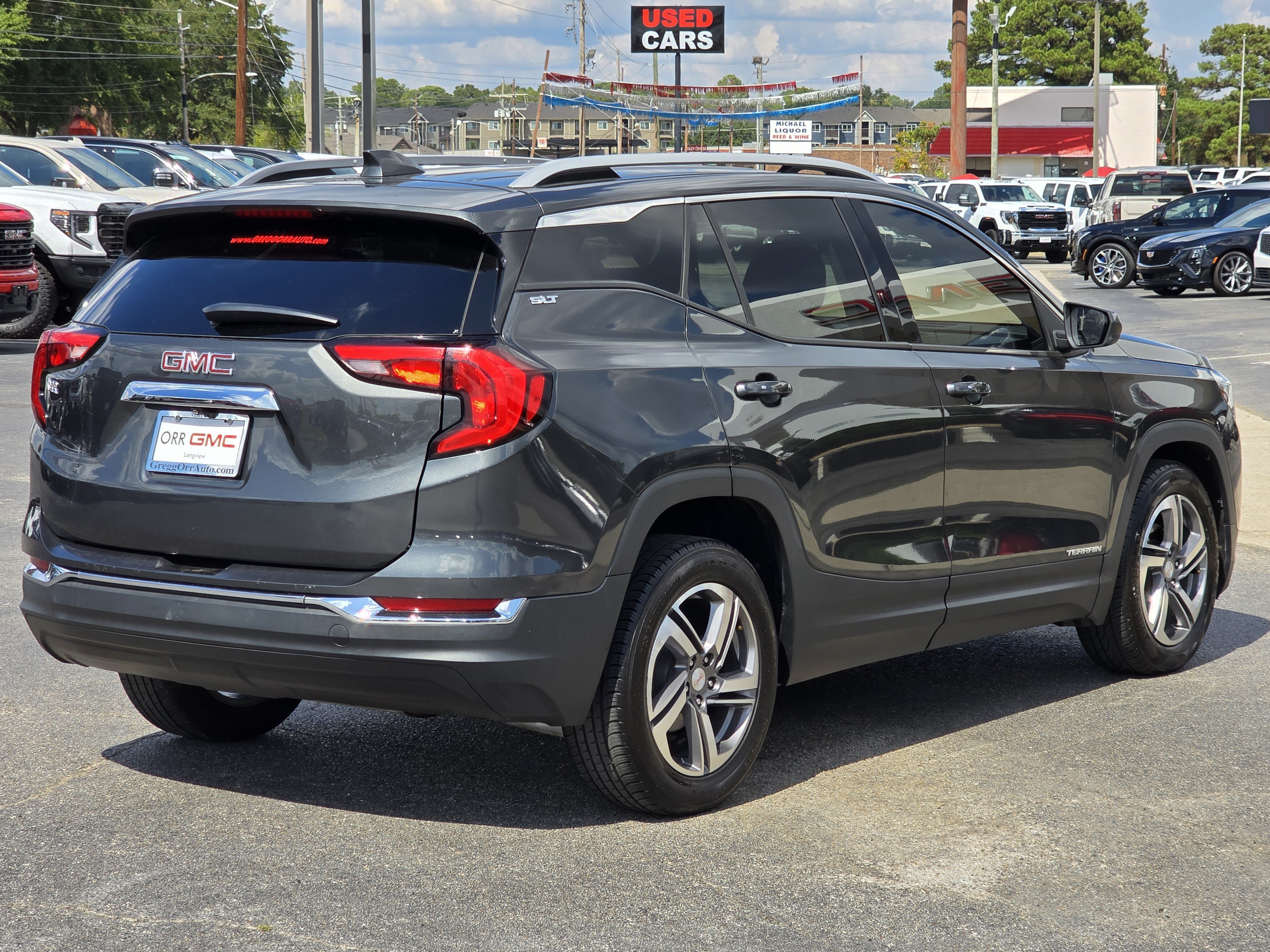 Used 2019 GMC Terrain SLT FWD image 4