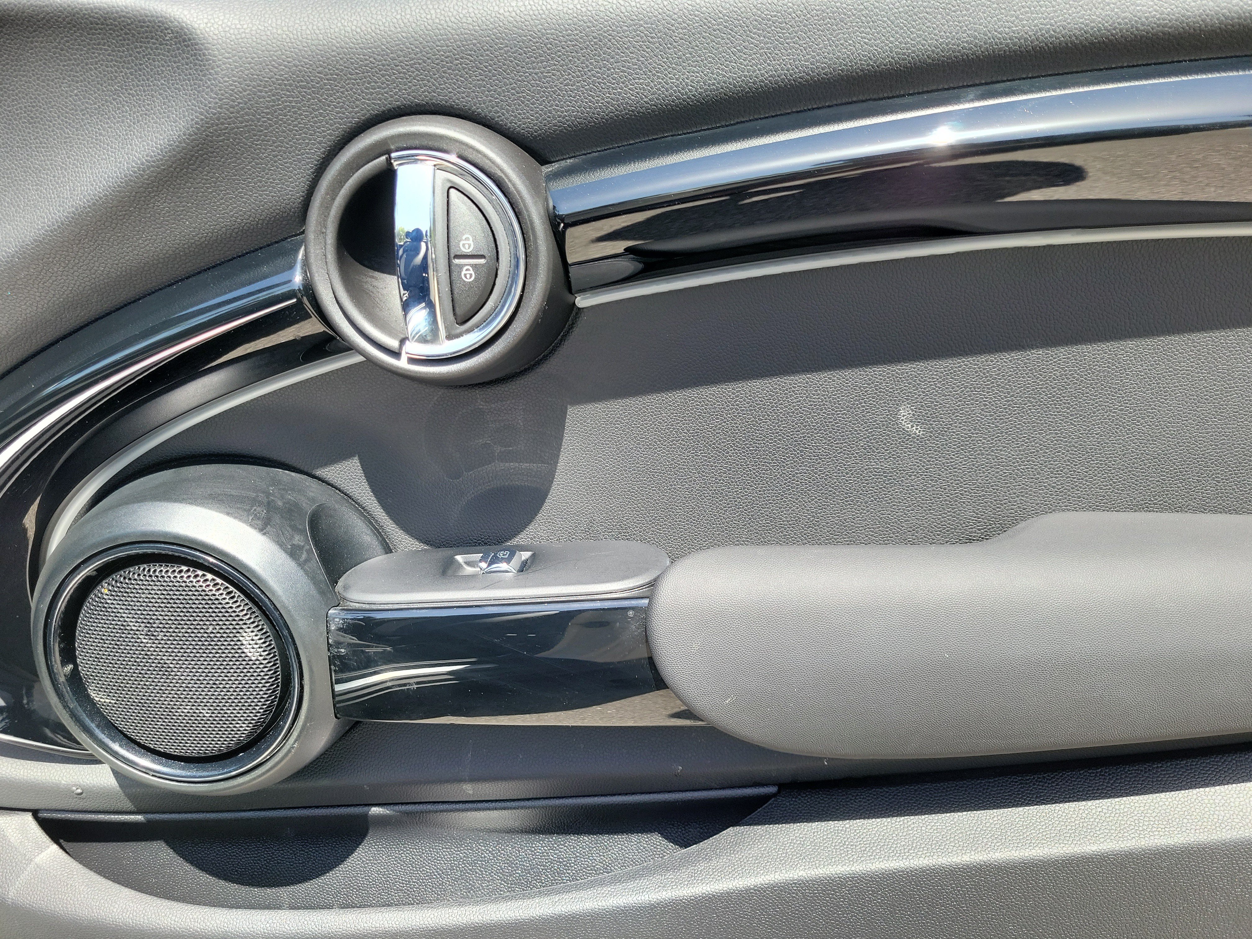 Certified 2023 MINI Cooper Convertible FWD image 8