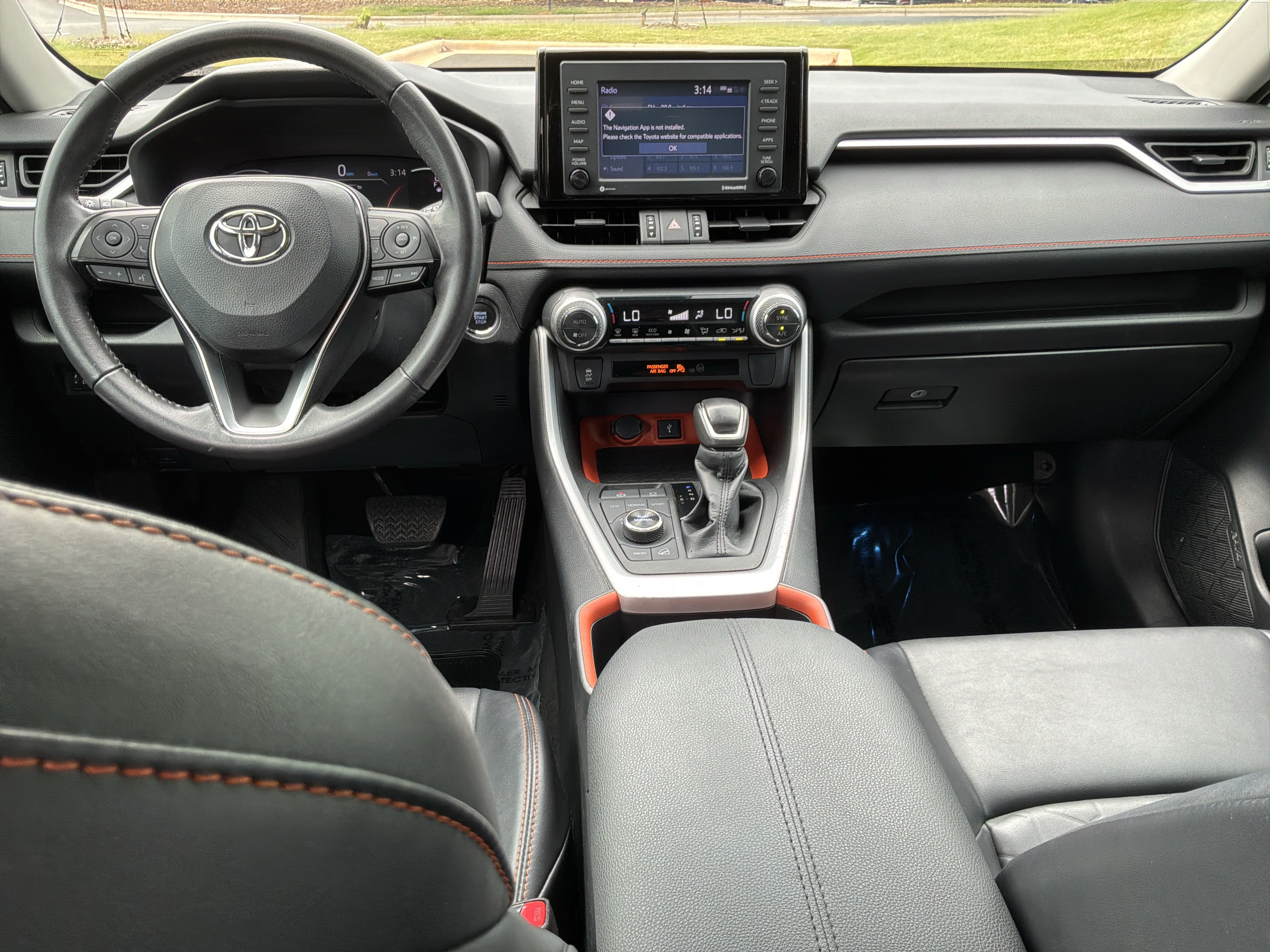 Used 2022 Toyota RAV4 Adventure AWD/4WD image 28