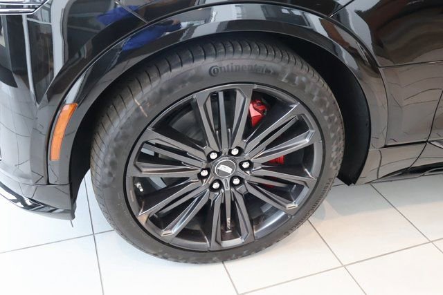 New 2026 Cadillac Lyriq V image 5