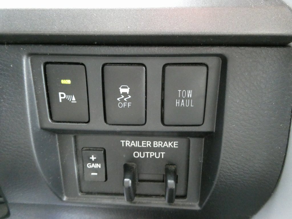 Used 2019 Toyota Tundra SR5 w/ TRD Off Road Package image 30