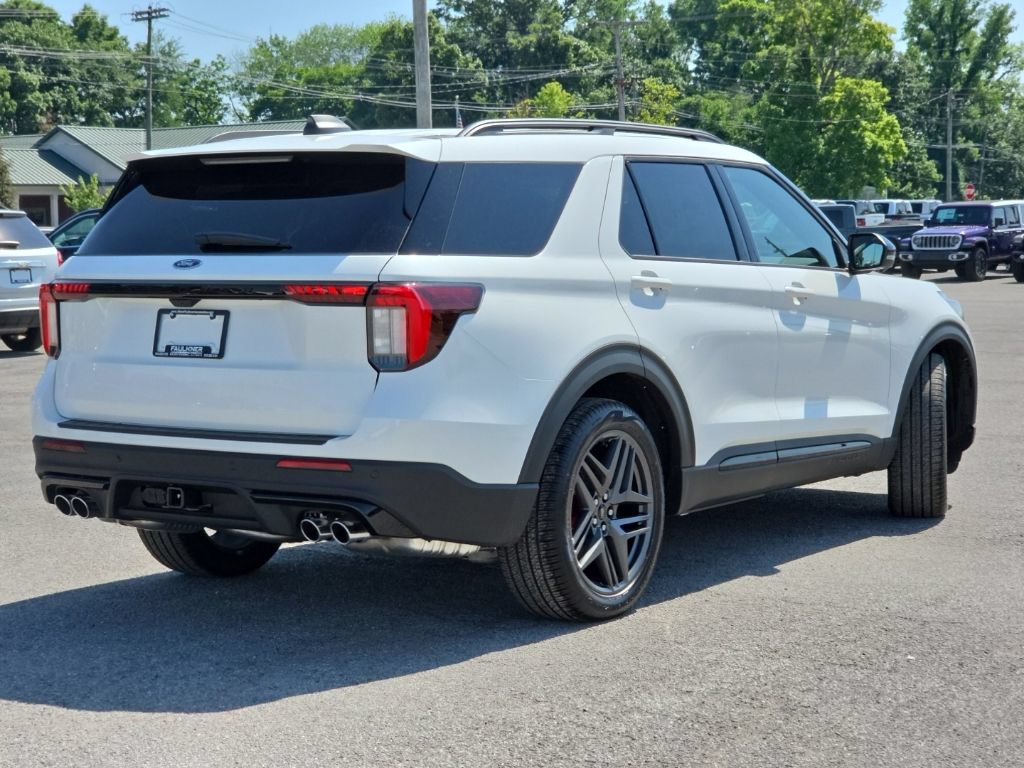 New 2026 Ford Explorer ST w/ Sun And Sound Package AWD/4WD image 7
