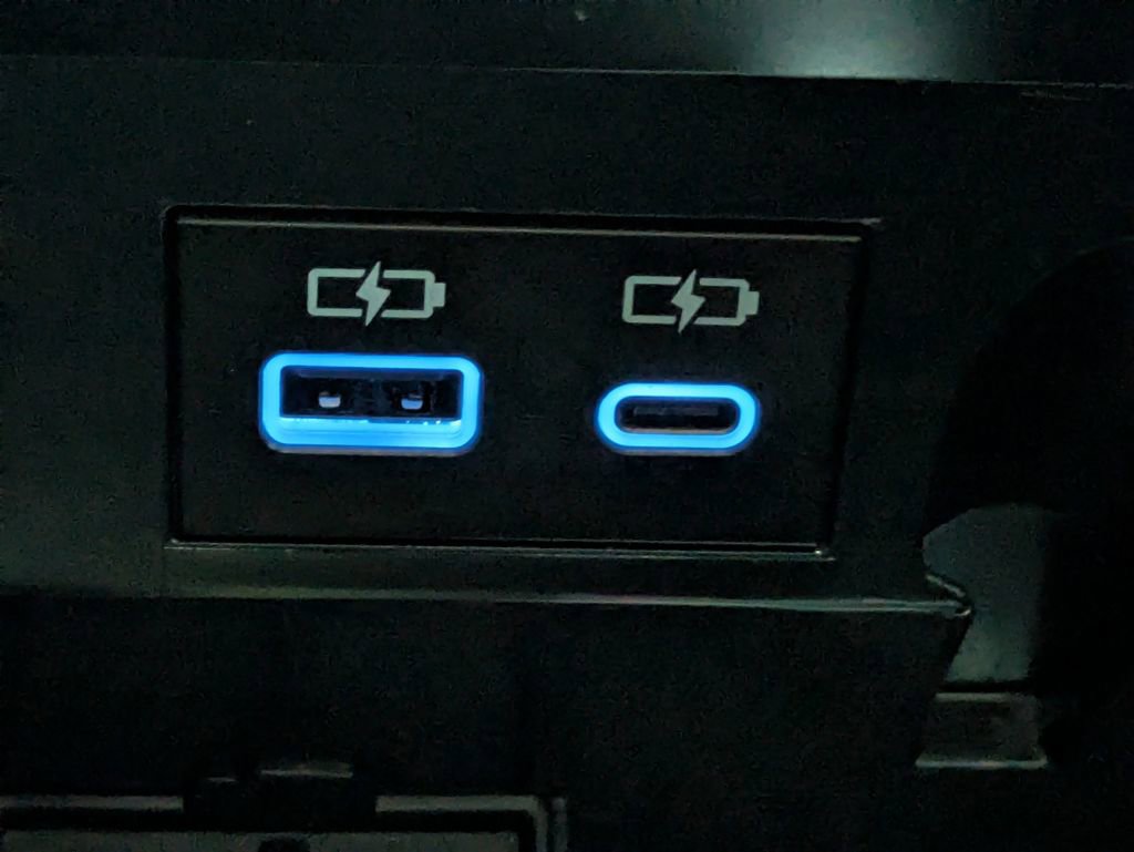 Used 2023 Toyota Tundra SR5 w/ SR5 Convenience Package image 24