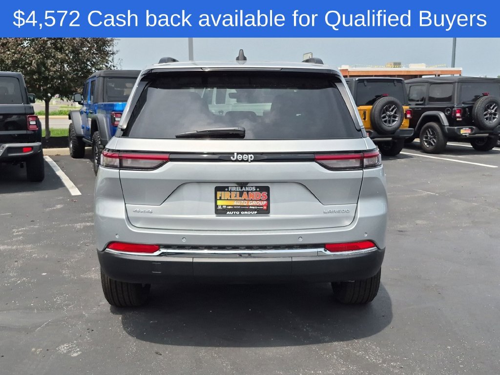 New 2026 Jeep Grand Cherokee Laredo X AWD/4WD image 5