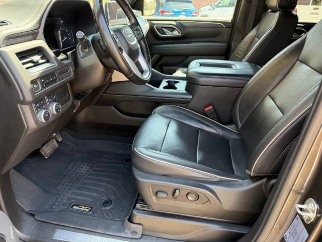 Used 2021 GMC Yukon XL SLT AWD/4WD image 15