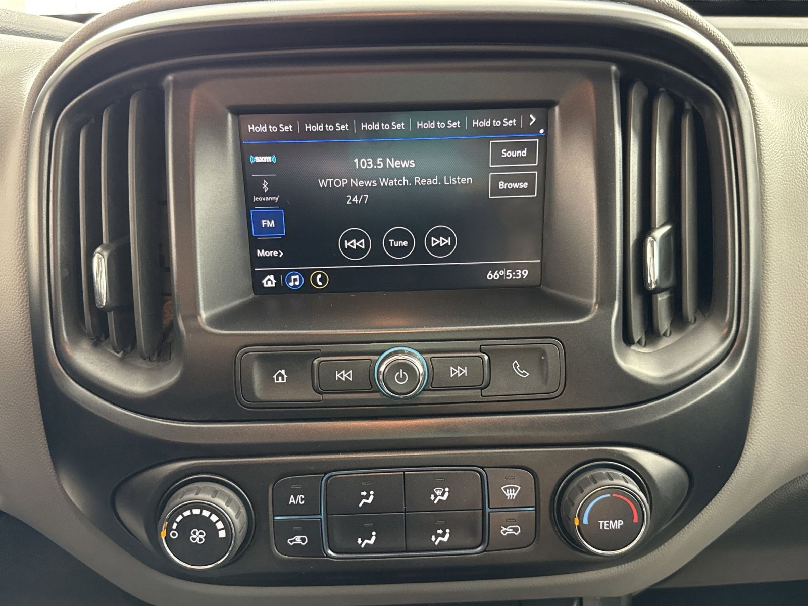 Used 2022 Chevrolet Colorado W/T w/ WT Convenience Package image 18
