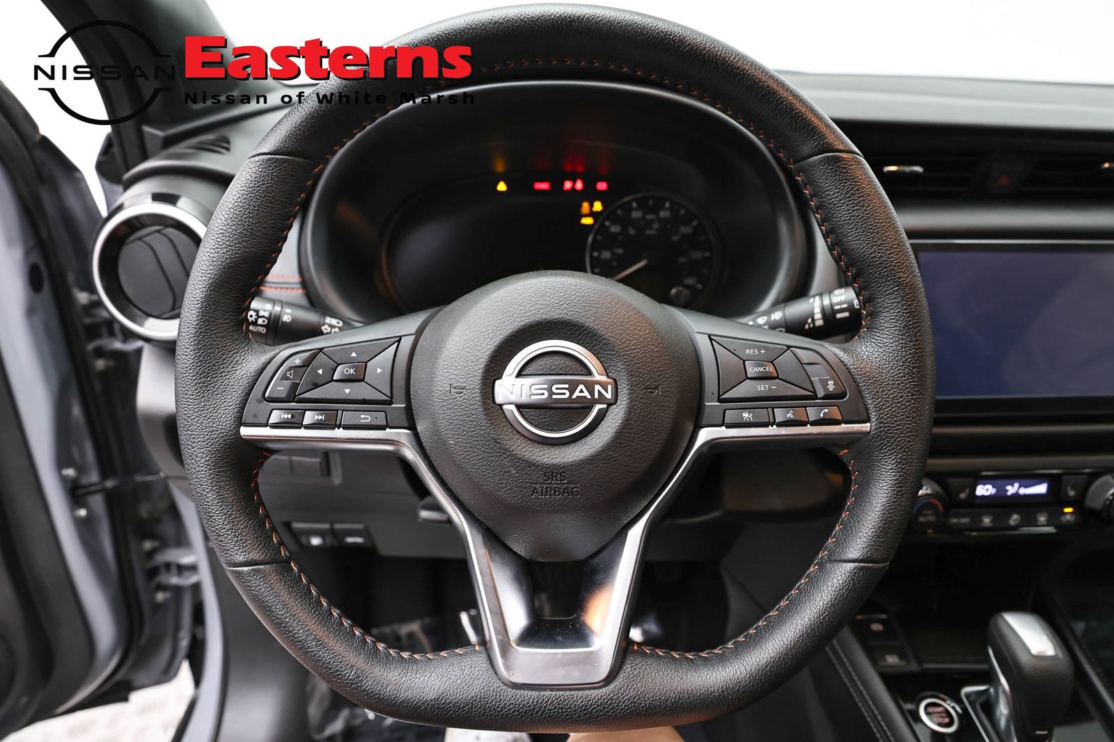 Used 2023 Nissan Kicks SR w/ SR Premium Package FWD image 10