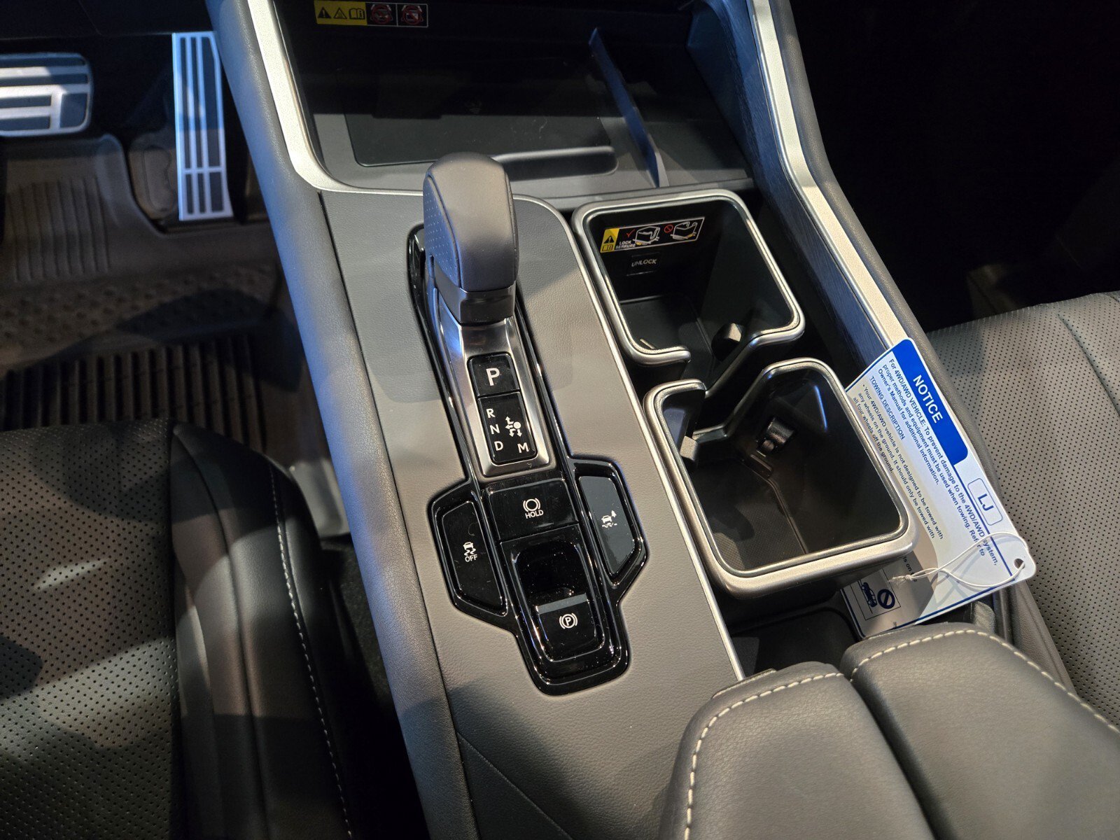 New 2026 Lexus TX 500h AWD image 13