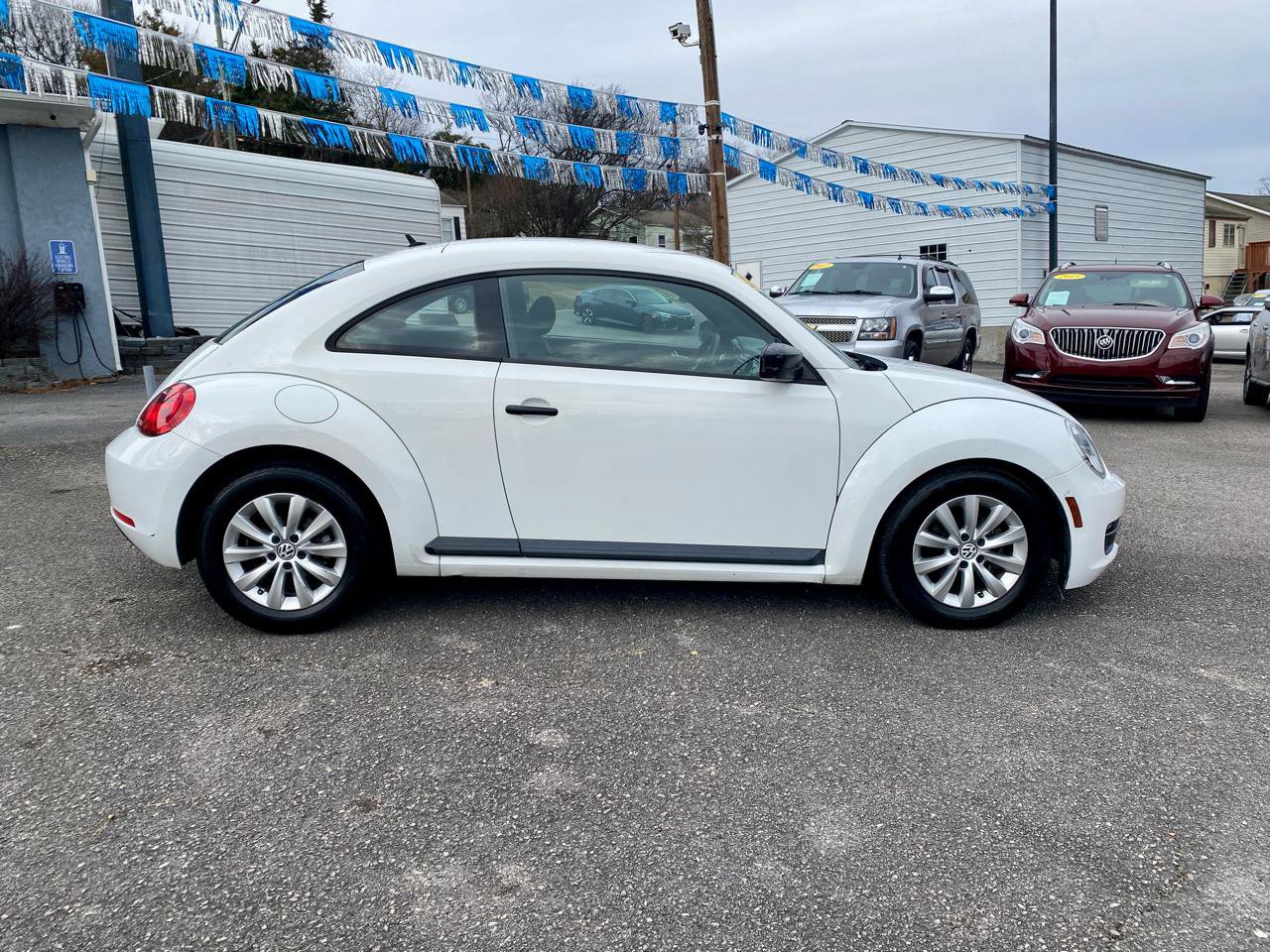 Used 2014 Volkswagen Beetle 1.8T FWD image 8