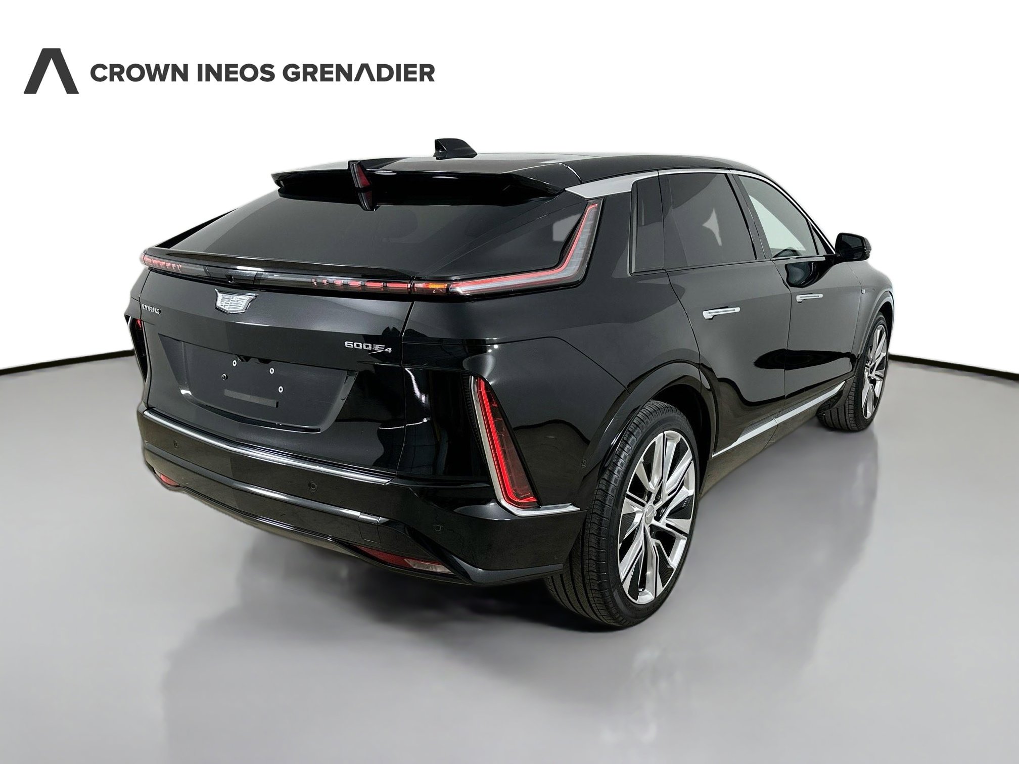 Used 2024 Cadillac Lyriq Luxury w/ LPO, Floor Liner Package image 5