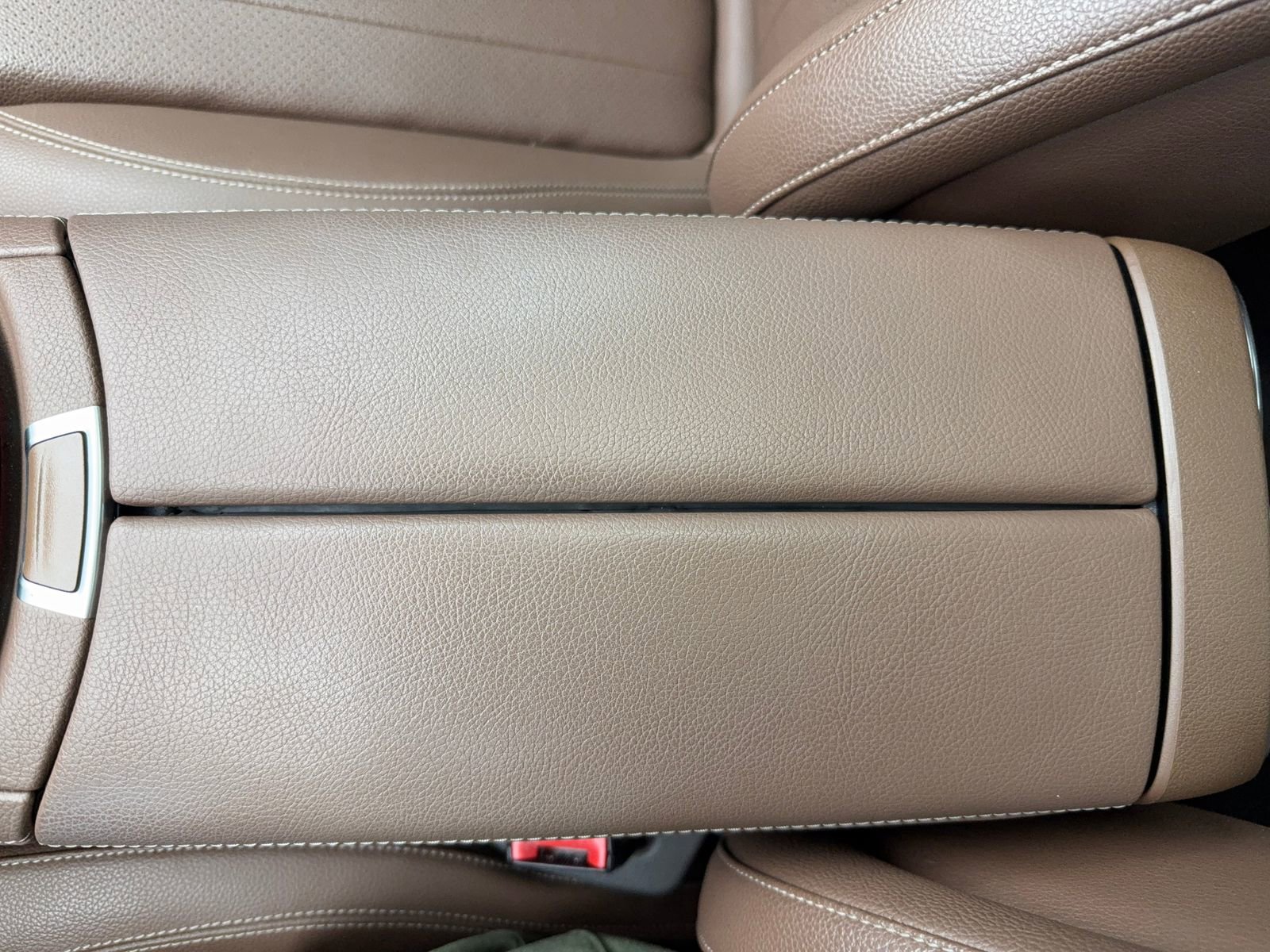 Used 2017 Mercedes-Benz E 300 image 33