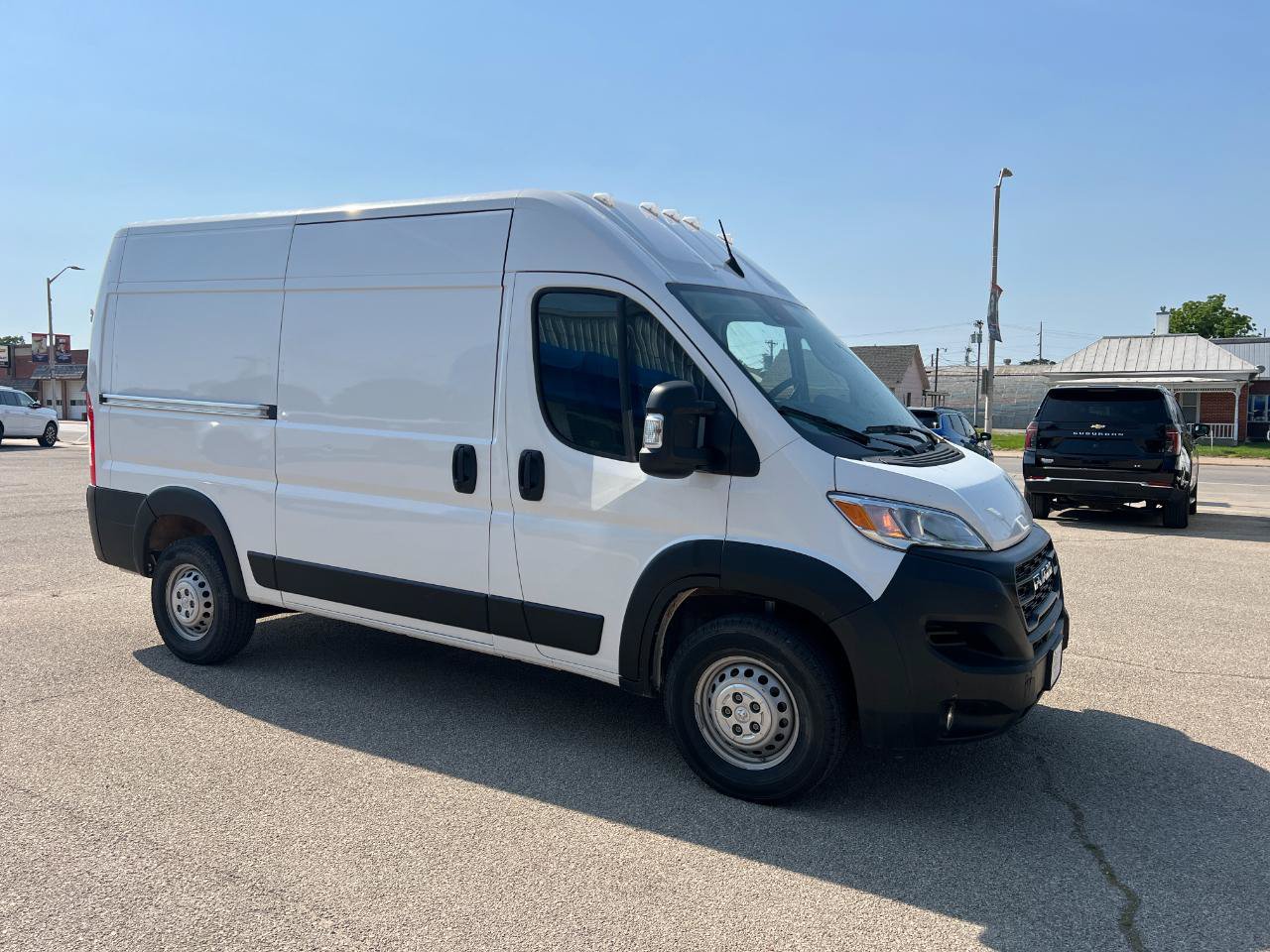 Used 2025 RAM ProMaster 2500 w/ Convenience Group FWD image 33