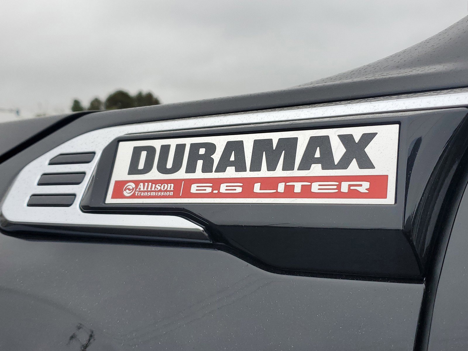 New 2025 GMC Sierra 2500 SLT w/ SLT Premium Package image 5