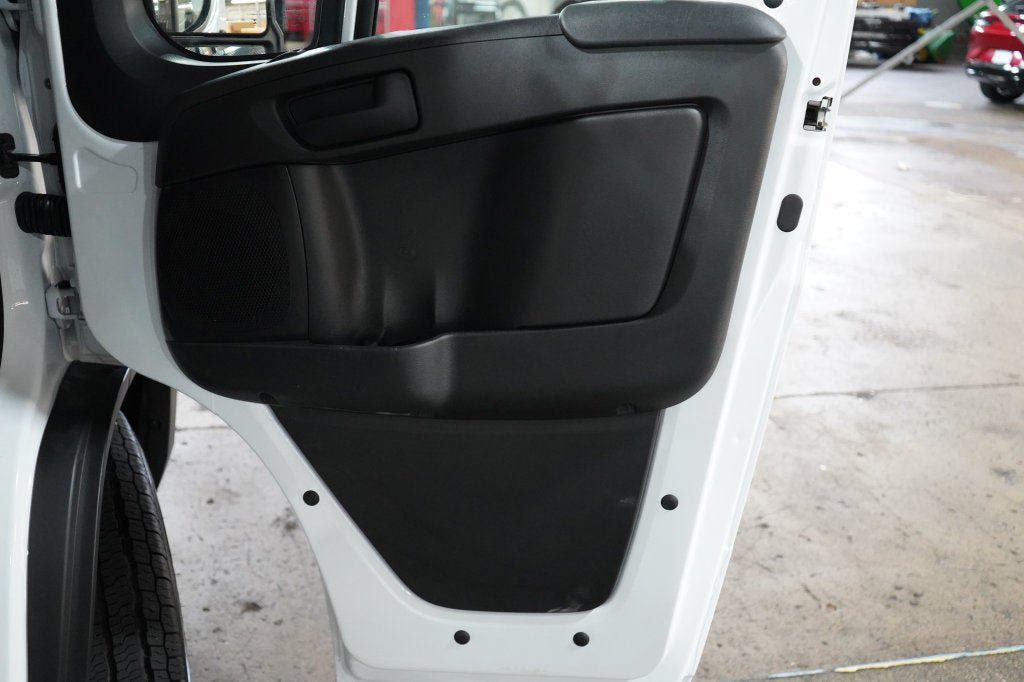 Used 2025 RAM ProMaster 1500 w/ Convenience Group FWD image 17