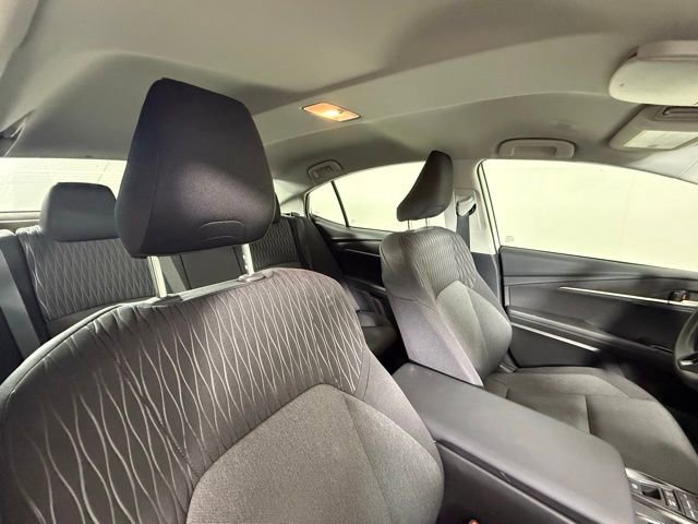 Used 2025 Toyota Camry LE FWD image 35