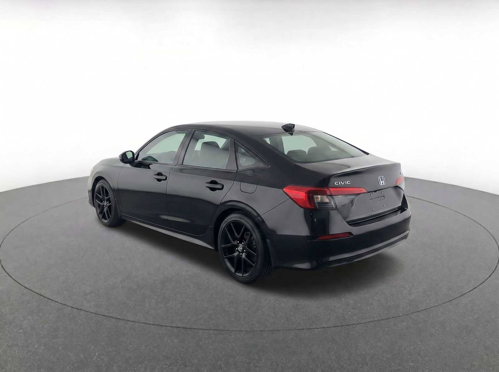 Used 2023 Honda Civic Sport image 4