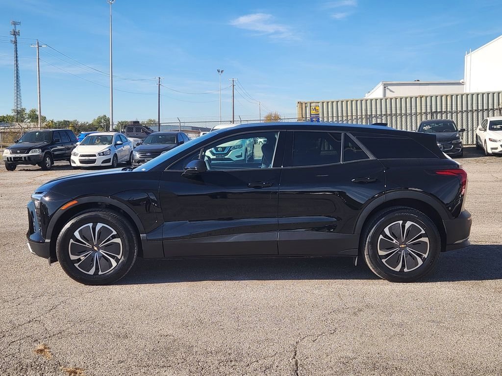 Used 2024 Chevrolet Blazer EV LT image 4
