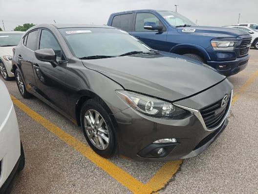 Used 2016 MAZDA MAZDA3 i Touring FWD image 3