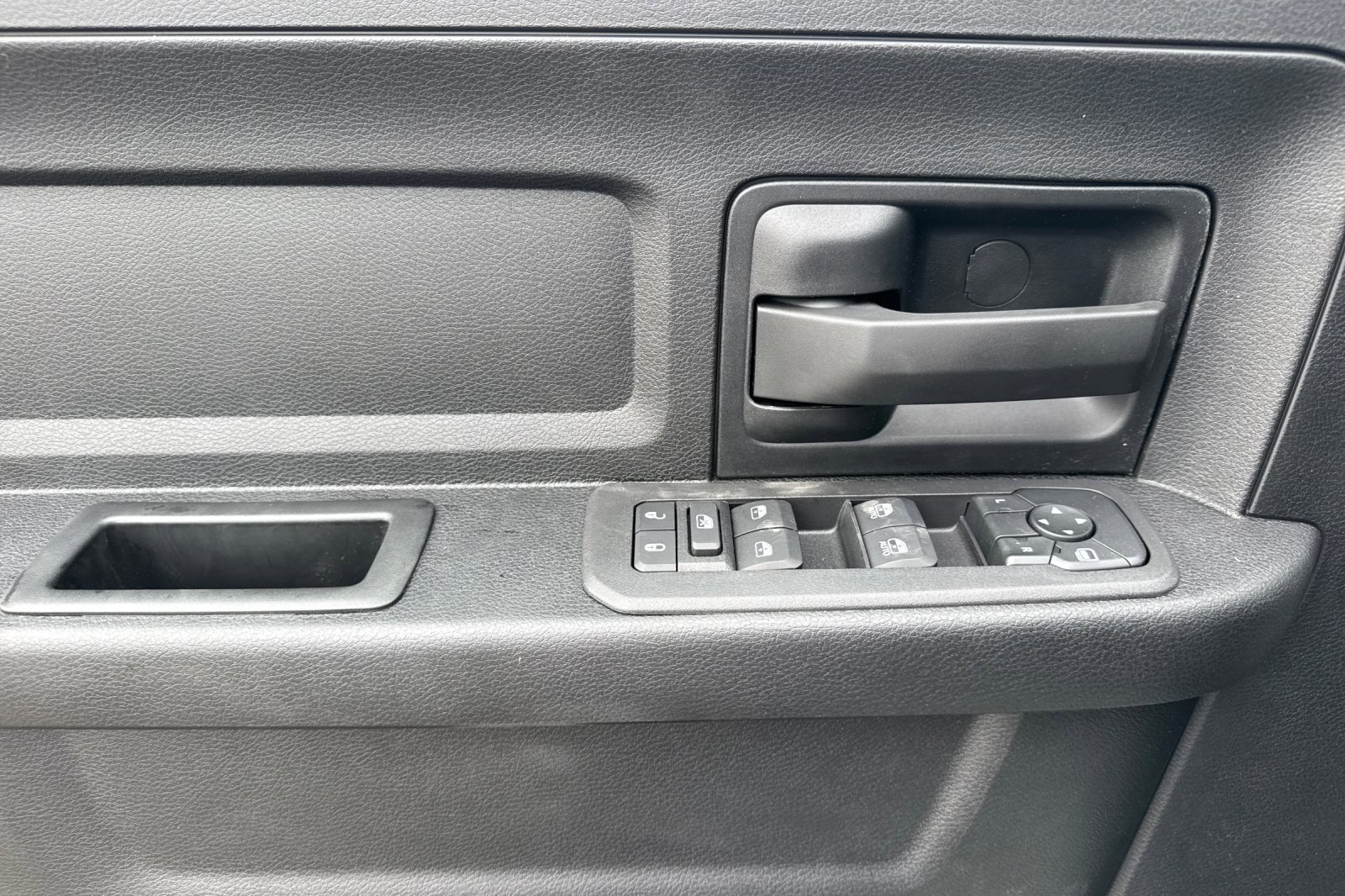 New 2026 RAM 2500 Tradesman w/ Chrome Appearance Group image 10