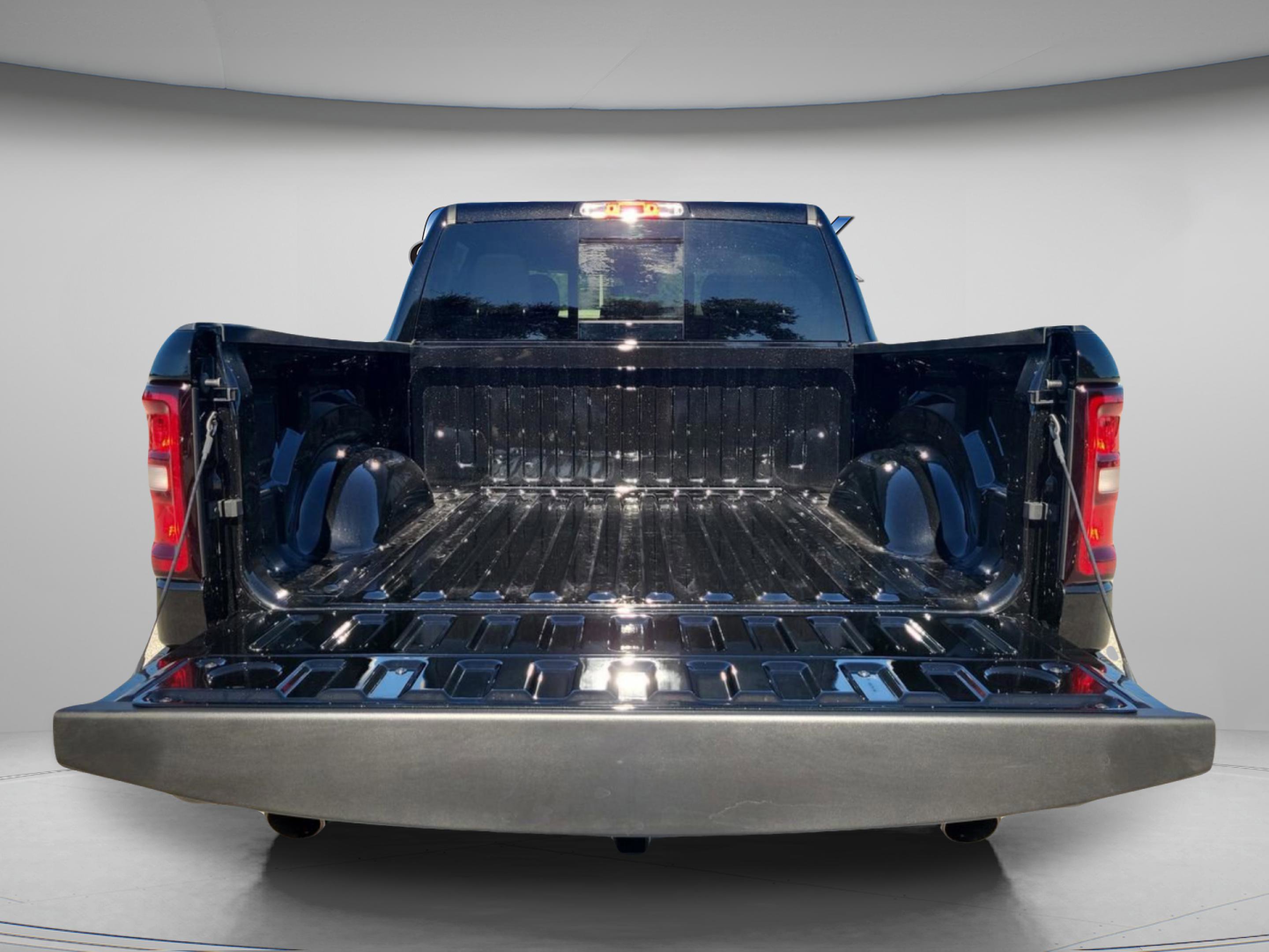 New 2026 RAM 1500 Express image 24