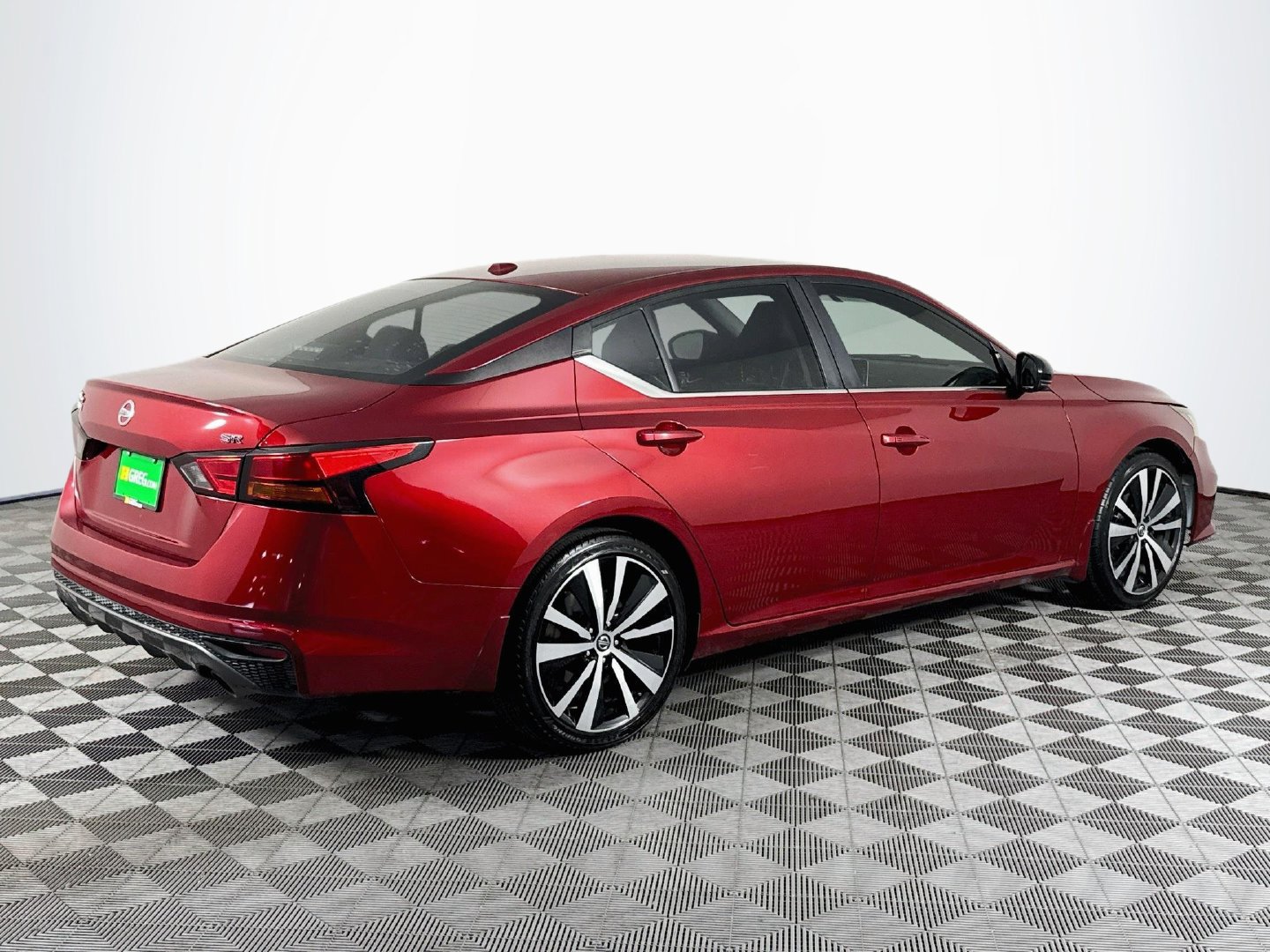 Used 2019 Nissan Altima 2.5 SR w/ SR Premium Package FWD image 8