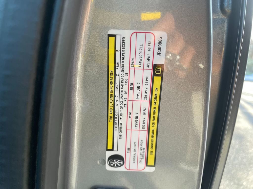 Used 2018 Dodge Grand Caravan SE w/ UConnect Hands-Free Group image 31