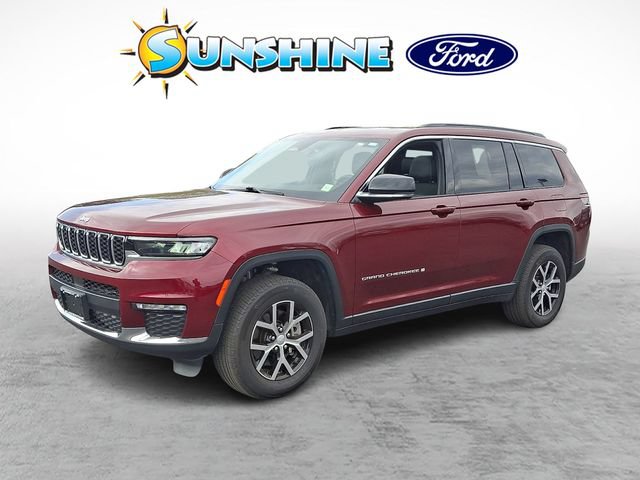 Used 2024 Jeep Grand Cherokee L Limited AWD/4WD image 3