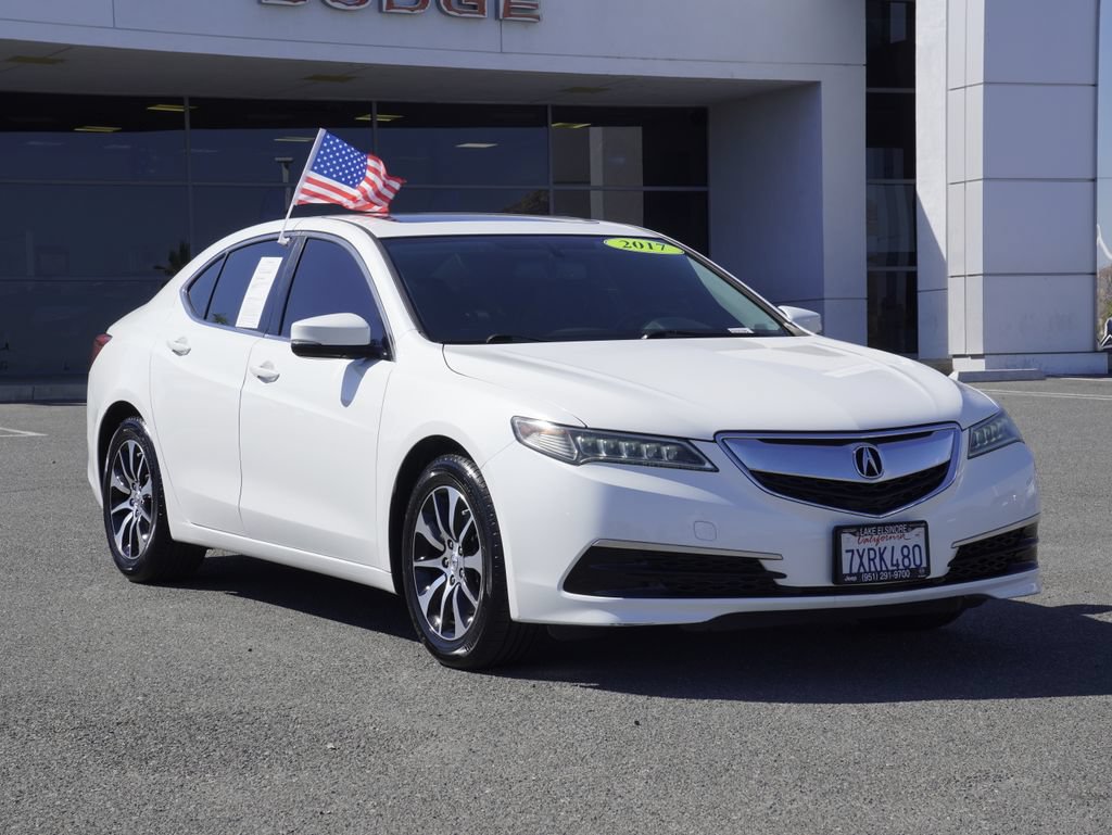 Used 2017 Acura TLX FWD image 2