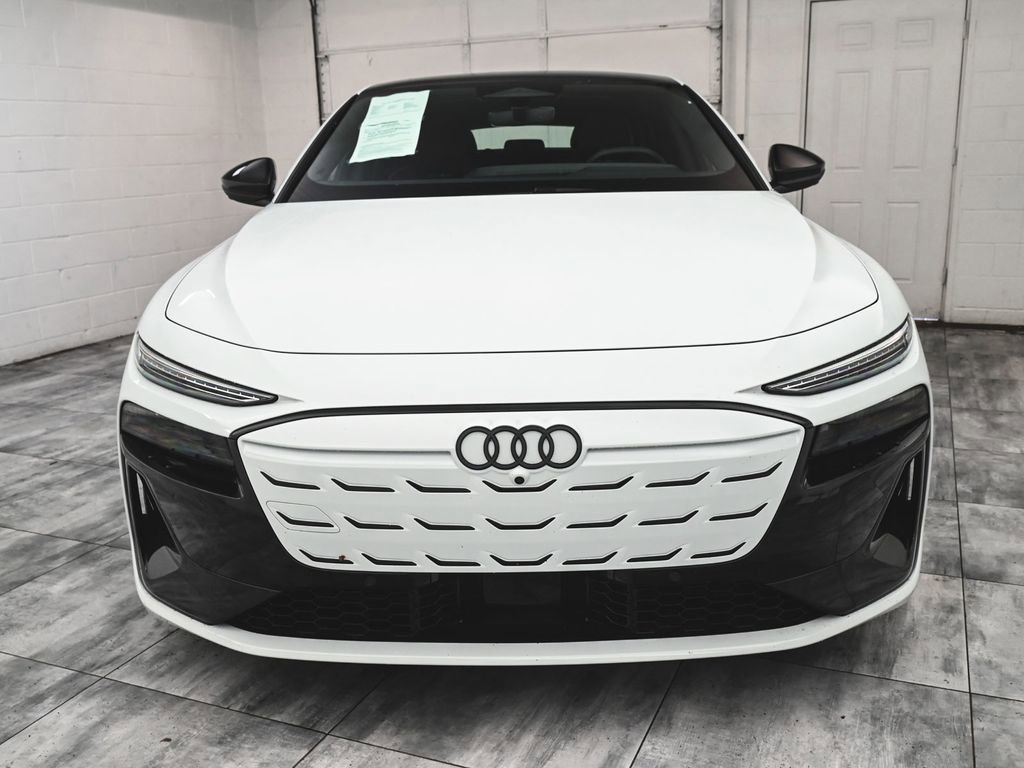 Used 2025 Audi S6 e-tron Prestige w/ 21" Black Optic Package AWD/4WD image 2