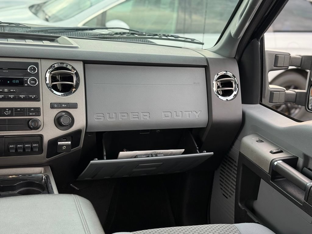 Used 2016 Ford F250 XLT w/ FX4 Off-Road Package AWD/4WD image 22