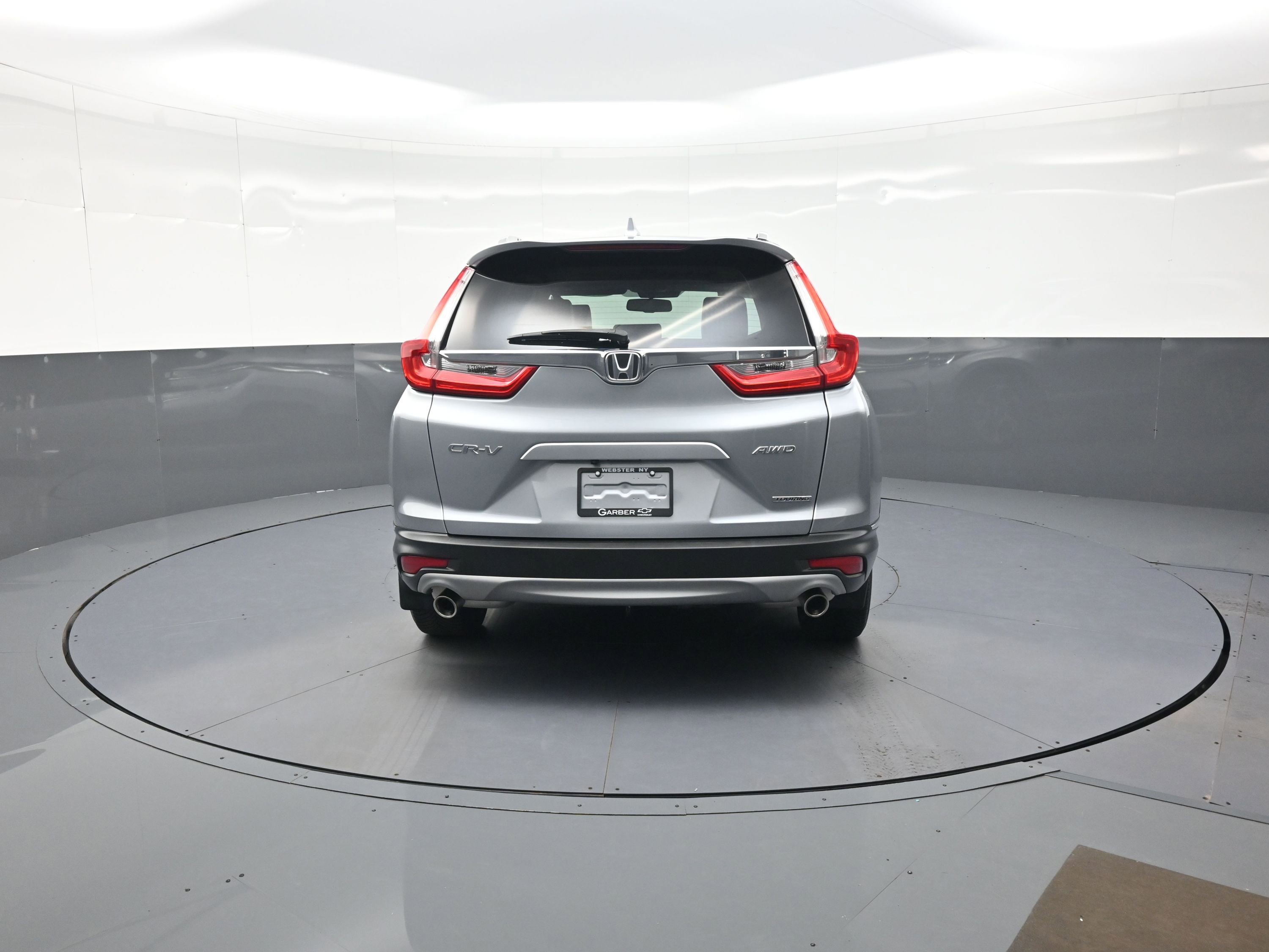 Used 2019 Honda CR-V Touring image 4