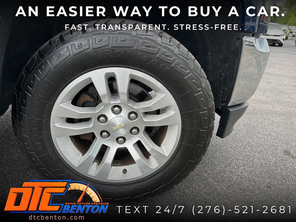 Used 2018 Chevrolet Silverado 1500 LT w/ LT Convenience Package AWD/4WD image 22