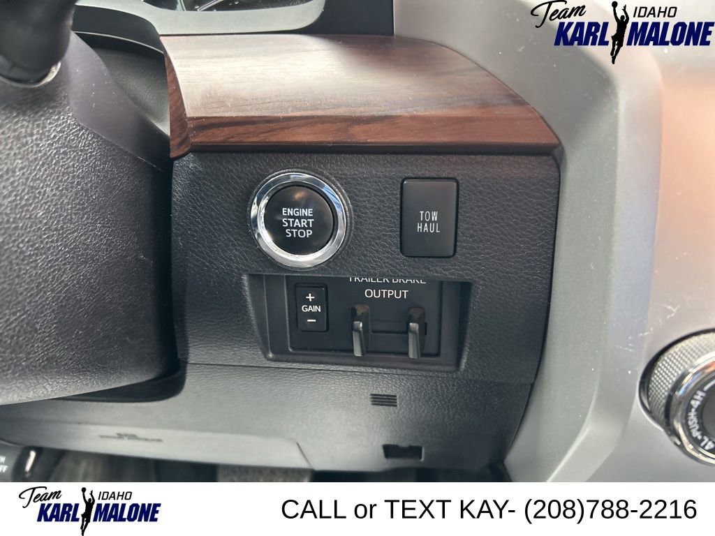 Used 2020 Toyota Tundra Limited w/ Limited Premium Package AWD/4WD image 37
