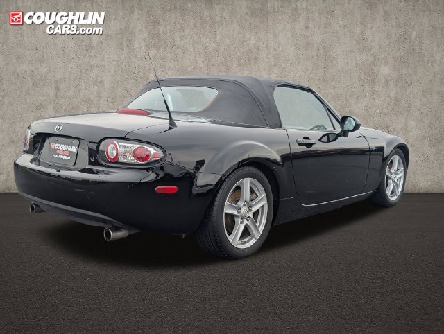 Used 2008 MAZDA MX-5 Miata Sport w/ Convenience Pkg RWD image 7